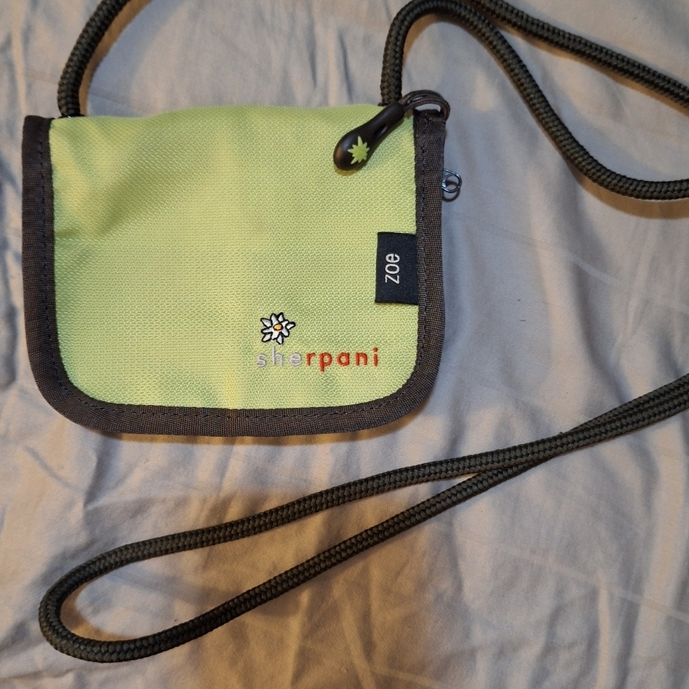 Sherpani Zoe Chartreuse and Gray Crossbody Mini Bag